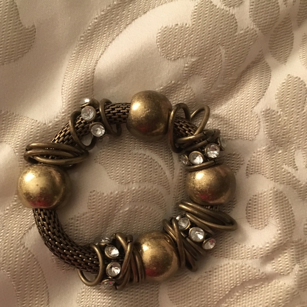 Beautiful bronze stretch bracelet
